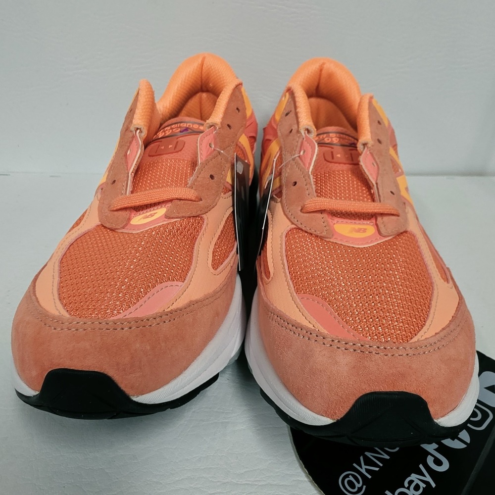 New Balance 990v6 Sunrise Rose/Salmon White Sneaker U990SR6 Men's Size 11 - Picture 3 of 10